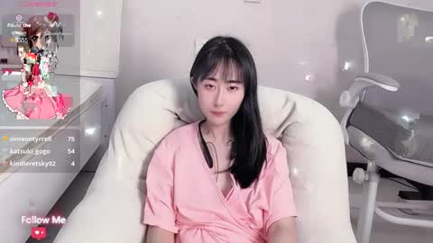 Snapshot of kiki_loveu chatting on December 2024 11:20:02 AM kiki_loveu online show from December 2024 11:20:02 AM