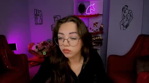 kiki_swan online show from March 2025 07:49:02 AM