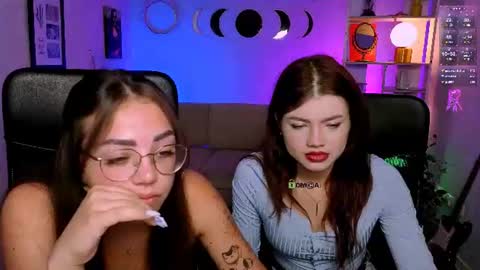 Snapshot of kiki_swan chatting on July 2026 07:16:02 PM kiki_swan online show from July 2026 07:16:02 PM