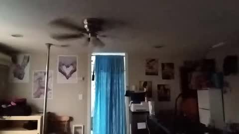 kikilovespartylights online show from January 2025 04:57:02 PM