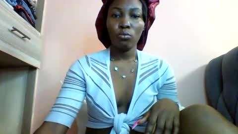 Snapshot of kikimocha chatting on May 2026 06:44:01 AM kikimocha online show from May 2026 06:44:01 AM