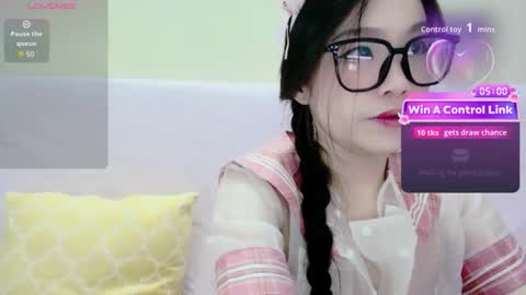 Kiki online show from May 2026 03:09:01 PM