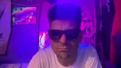 Snapshot of kilad1982 chatting on April 2026 07:33:02 PM kilad1982 online show from April 2026 07:33:02 PM