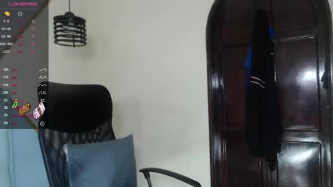 Snapshot of kilian_xx chatting on January 2025 04:12:01 PM Kilian xxx online show from January 2025 04:12:01 PM