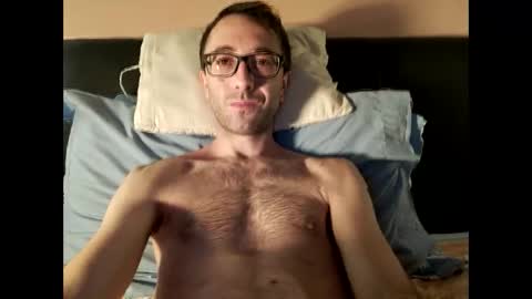 Snapshot of killua1993 chatting on October 2025 05:40:01 AM kingstoned online show from October 2025 05:40:01 AM