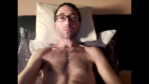 Snapshot of killua1993 chatting on November 2025 12:29:02 PM kingstoned online show from November 2025 12:29:02 PM