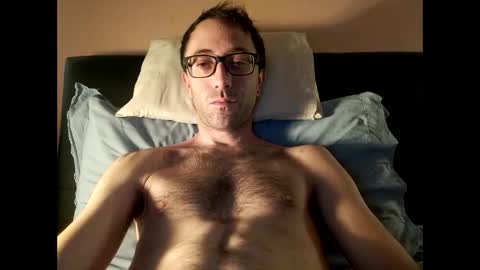 Snapshot of killua1993 chatting on November 2025 08:57:01 AM kingstoned online show from November 2025 08:57:01 AM