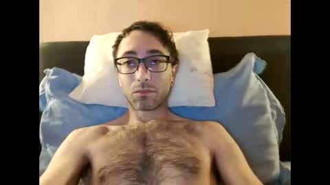 Snapshot of killua1993 chatting on December 2025 01:44:02 AM kingstoned online show from December 2025 01:44:02 AM