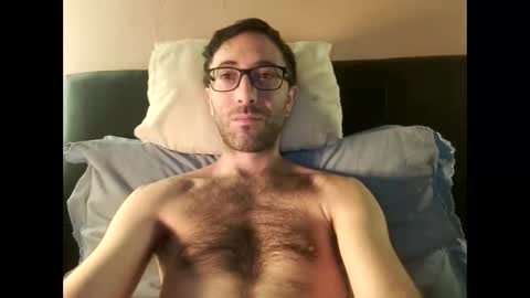 Snapshot of killua1993 chatting on February 2026 10:33:02 AM kingstoned online show from February 2026 10:33:02 AM