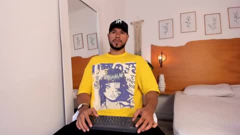 Kilua Muscle guy online show from September 2025 08:03:01 PM