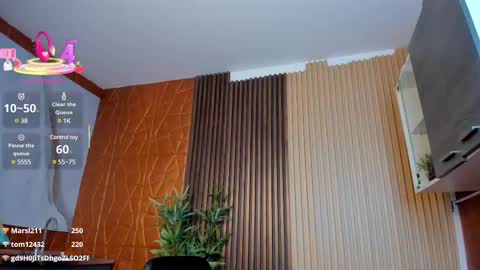 Snapshot of kim_brown_ chatting on March 2025 03:29:01 PM Kim online show from March 2025 03:29:01 PM