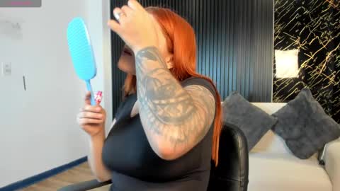 Snapshot of kim_brown_ chatting on March 2025 12:34:01 PM Kim online show from March 2025 12:34:01 PM