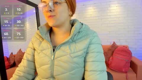 Snapshot of kim_brown_ chatting on September 2025 10:40:01 AM Kim online show from September 2025 10:40:01 AM