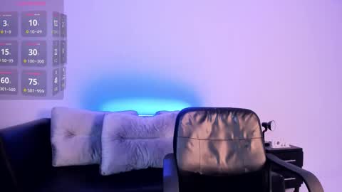 Snapshot of kim_brown_ chatting on September 2025 12:09:01 PM Kim online show from September 2025 12:09:01 PM