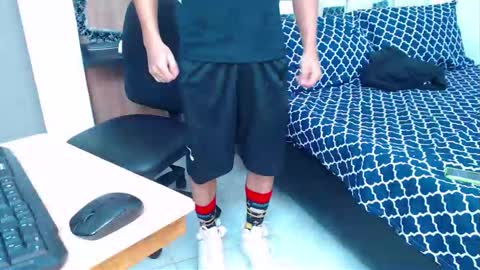 KIM online show from November 2025 03:01:02 PM