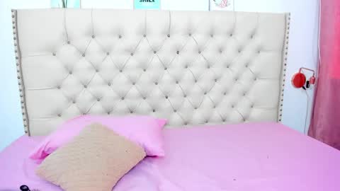 kim_eli online show from December 2024 07:43:02 PM