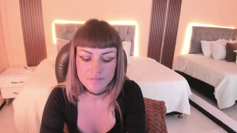 Kim Jeins666 online show from May 2026 01:06:01 PM