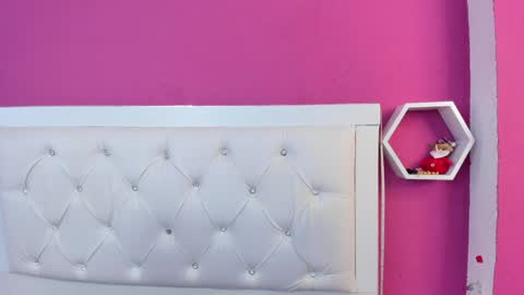 Snapshot of kim_johnsson chatting on December 2024 01:50:02 AM kim online show from December 2024 01:50:02 AM