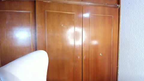 Snapshot of kim_johnsson chatting on December 2024 02:45:02 AM kim online show from December 2024 02:45:02 AM