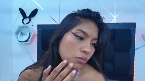 Snapshot of kim_johnsson chatting on December 2024 04:08:02 PM kim online show from December 2024 04:08:02 PM