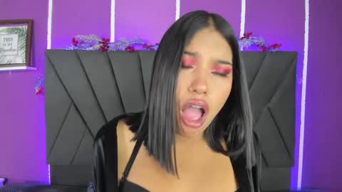 Snapshot of kim_johnsson chatting on February 2025 10:40:01 PM kim online show from February 2025 10:40:01 PM