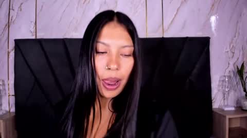 Snapshot of kim_johnsson chatting on September 2025 08:20:02 PM kim online show from September 2025 08:20:02 PM