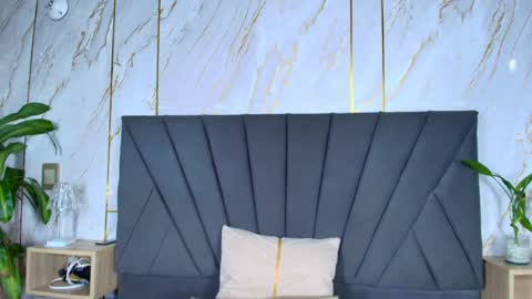 Snapshot of kim_johnsson chatting on September 2025 08:03:01 PM kim online show from September 2025 08:03:01 PM