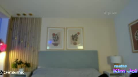 Snapshot of kim_joi_ chatting on April 2026 12:28:01 PM Kim Joi online show from April 2026 12:28:01 PM