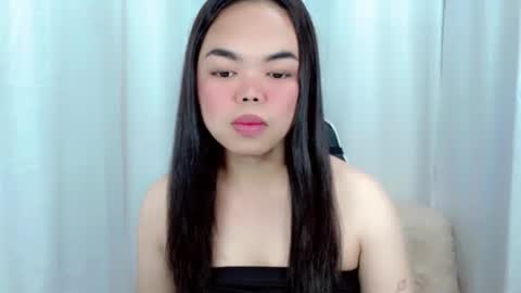 Snapshot of kim_kyile chatting on January 2026 09:18:01 PM KYLIE online show from January 2026 09:18:01 PM