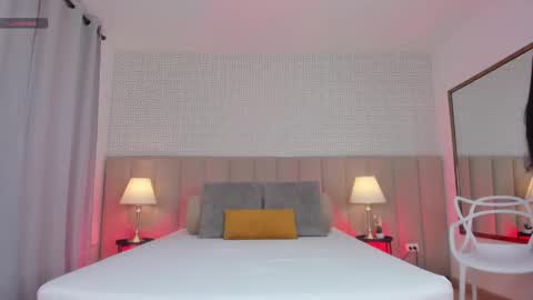 Kim online show from December 2024 12:13:02 PM