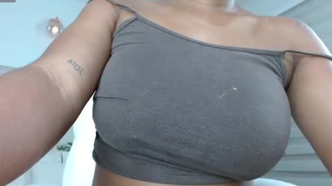 Snapshot of kimara_lion chatting on December 2024 03:41:01 AM kimara lion online show from December 2024 03:41:01 AM