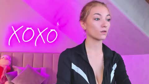 Snapshot of kimberlly_smith chatting on November 2025 12:09:01 AM kimberlly_smith online show from November 2025 12:09:01 AM