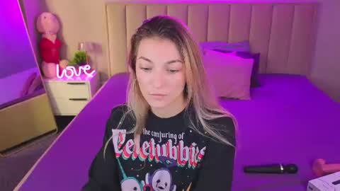 kimberlly_smith online show from July 2026 11:29:01 PM