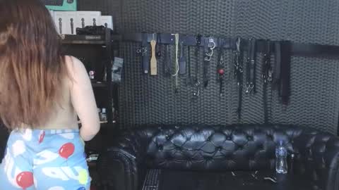  KIMBERLY SWAN  online show from February 2026 06:36:02 PM