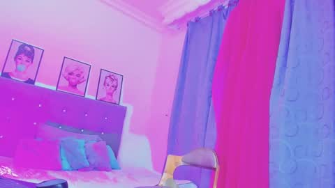 Snapshot of kimberly_thompsom chatting on February 2025 12:37:02 AM Your Queen KIM online show from February 2025 12:37:02 AM