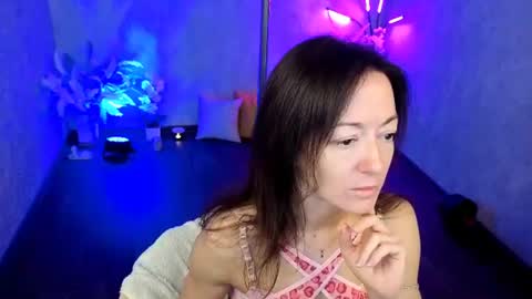 Kimberly online show from June 2026 04:30:02 AM