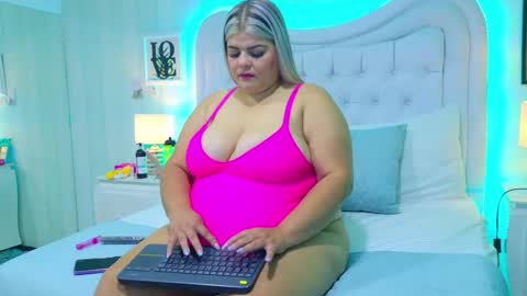 Snapshot of kimbrookss chatting on September 2025 11:43:01 AM KimBrooks online show from September 2025 11:43:01 AM