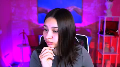 kimclarks online show from October 2025 08:25:01 AM