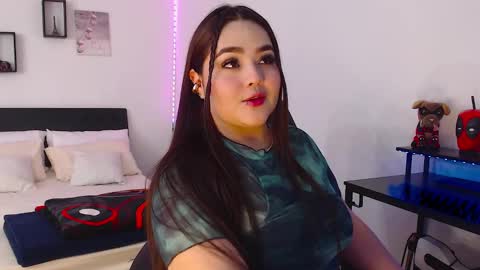 Snapshot of kimgeorgia chatting on January 2025 11:55:02 PM KimGeorgia online show from January 2025 11:55:02 PM