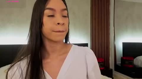 kimhilton online show from July 2026 03:37:02 AM