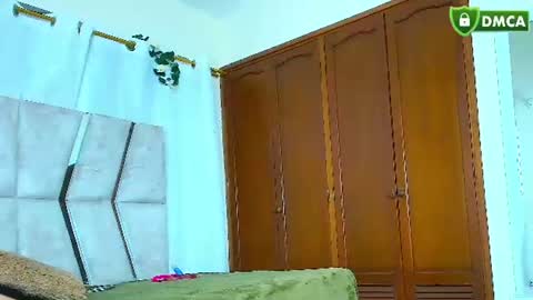 kimi__01 online show from June 2026 12:04:02 PM