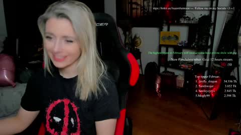 Snapshot of kimilee22 chatting on February 2026 08:38:02 PM Wolfs Girl online show from February 2026 08:38:02 PM