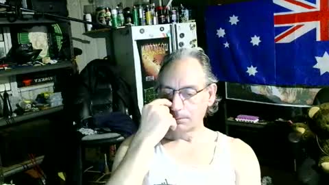 kimintheshed online show from May 2026 10:12:02 AM