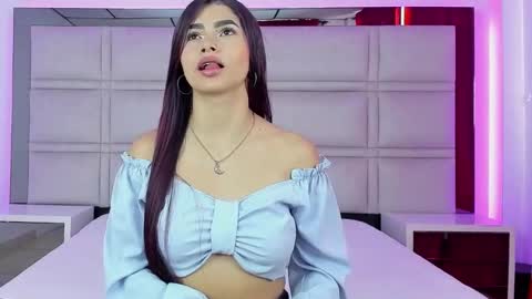 Snapshot of kimluna_11_ chatting on September 2025 04:01:02 PM kim luna online show from September 2025 04:01:02 PM