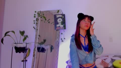 Kimm online show from October 2025 01:52:02 AM