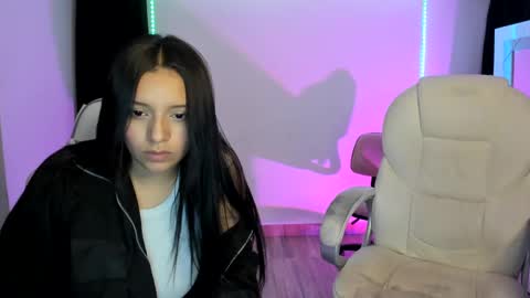 kimmi online show from January 2025 11:22:02 PM