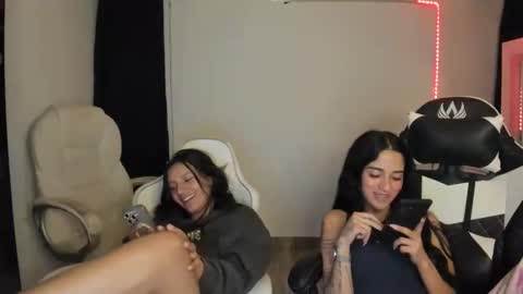 kimmi online show from February 2025 02:32:02 AM