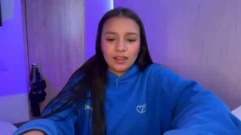 kimmi online show from July 2026 07:01:02 PM