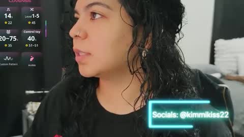 Kimmi online show from September 2025 06:55:01 PM