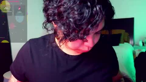 Kimmi online show from November 2025 02:39:02 AM